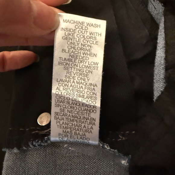 Democracy Itty Bitty Bootcut Jeans - Picture 4 of 7